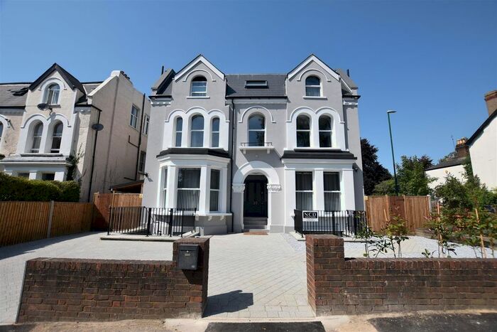 Studio To Rent In Cedar Road, Sutton, SM2