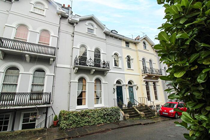 2 Bedroom Flat To Rent In St Georges Road, Cheltenham, GL50