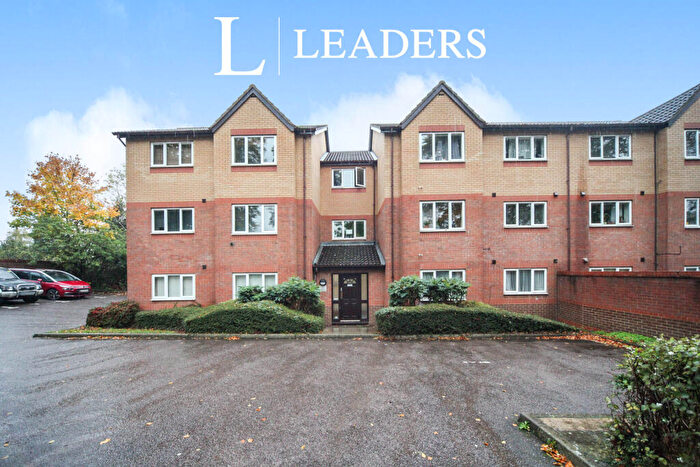 1 Bedroom Flat To Rent In Simpson Close, Leagrave, Luton, LU4