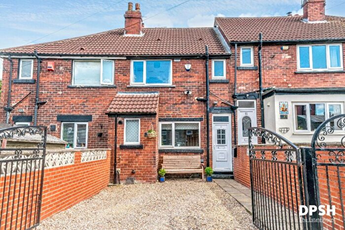 3 Bedroom Terraced House For Sale In Topcliffe Lane, Morley, Leeds, LS27