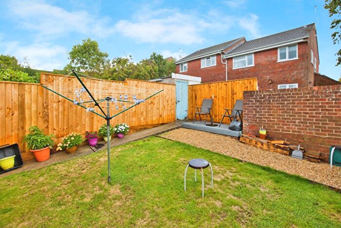 1 Bedroom Flat For Sale In Cavalier Way, Yeovil, BA21