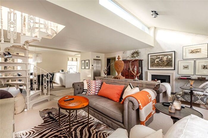 2 Bedroom Flat For Sale In Onslow Gardens, South Kensington, London, SW7