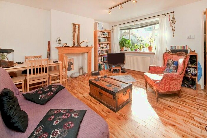 1 Bedroom Apartment To Rent In Inkerman Road, Kentish Town, NW5