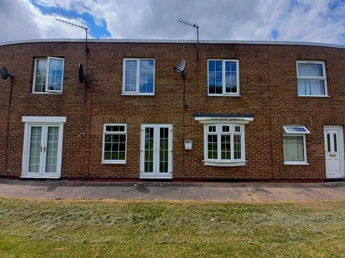 3 Bedroom Terraced House To Rent In Silverdale Place, Newton Aycliffe, DL5