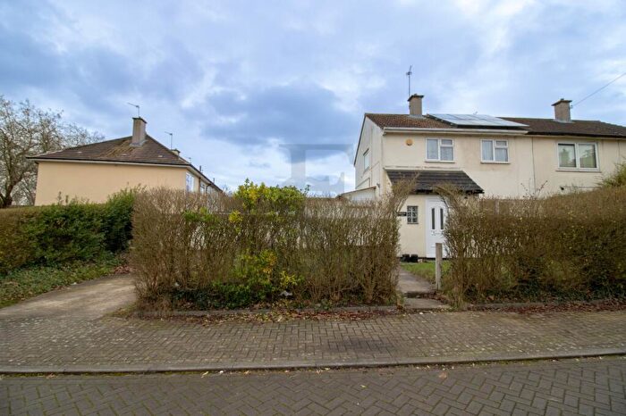 3 Bedroom Semi Detached House For Sale In Abbey Lane, Leicester, LE4