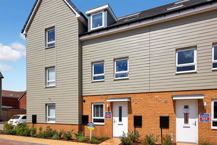 3 Bedroom Town House For Sale In The Shakespeare, Glenvale Park, Wellingborough, NN8