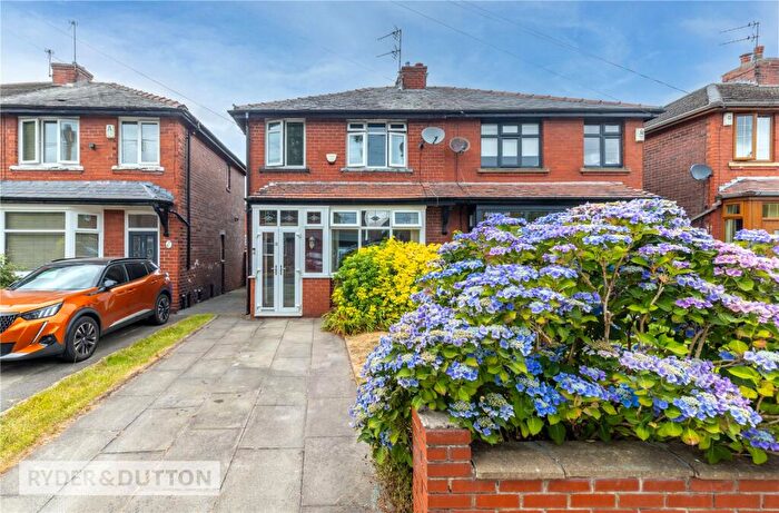 3 Bedroom Semi-Detached House For Sale In Sycamore Avenue, Heywood, Greater Manchester, OL10