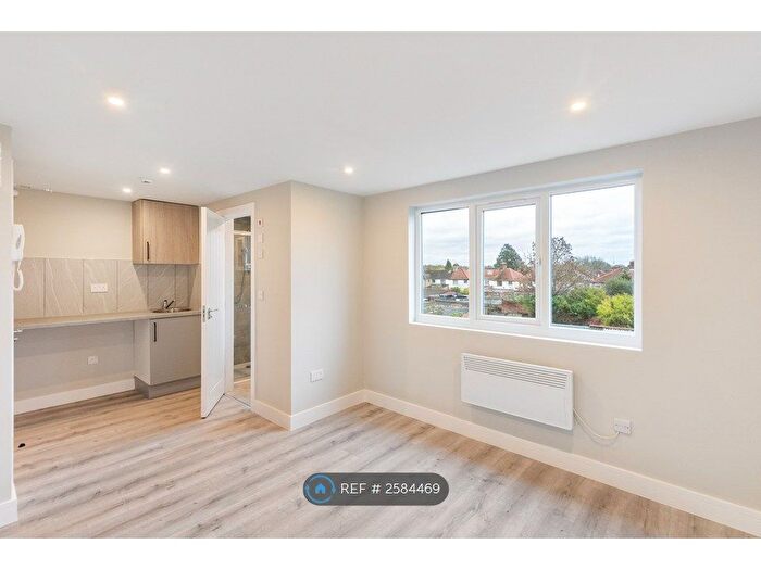 Studio To Rent In Hayes, Hayes, UB4