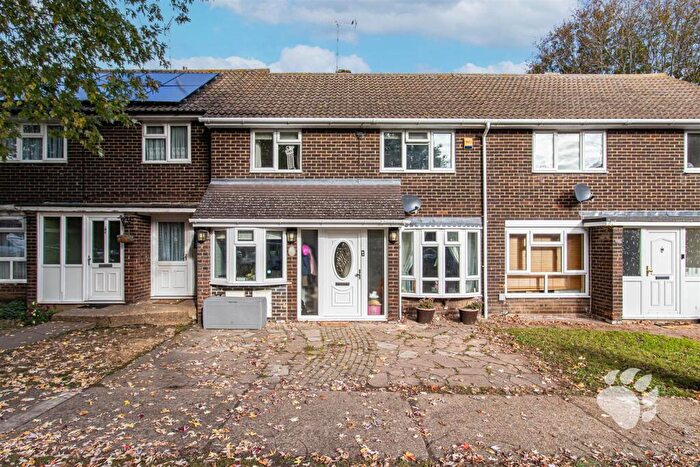 3 Bedroom Terraced House For Sale In The Hatherley, Fryerns, SS14