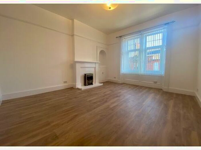 1 Bedroom Flat To Rent In Quarry Street, Hamilton, ML3