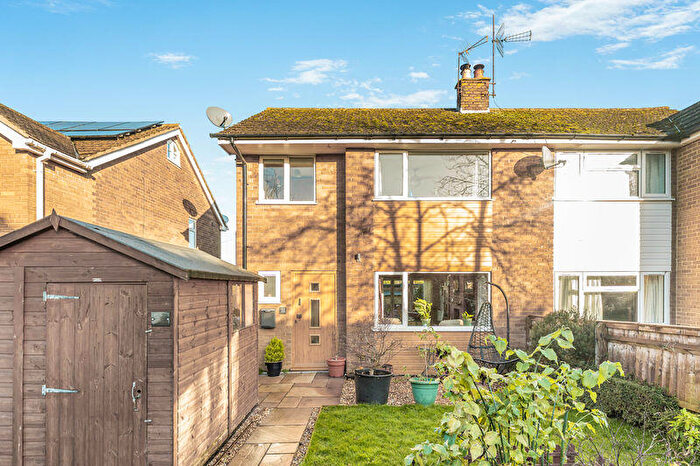 3 Bedroom Semi-Detached House For Sale In Dashwood Rise, Duns Tew, OX25