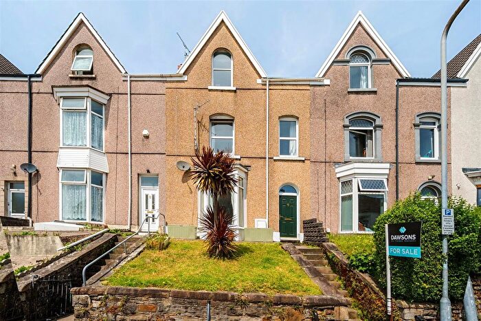 4 Bedroom Terraced House For Sale In Hanover Street, Swansea, SA1