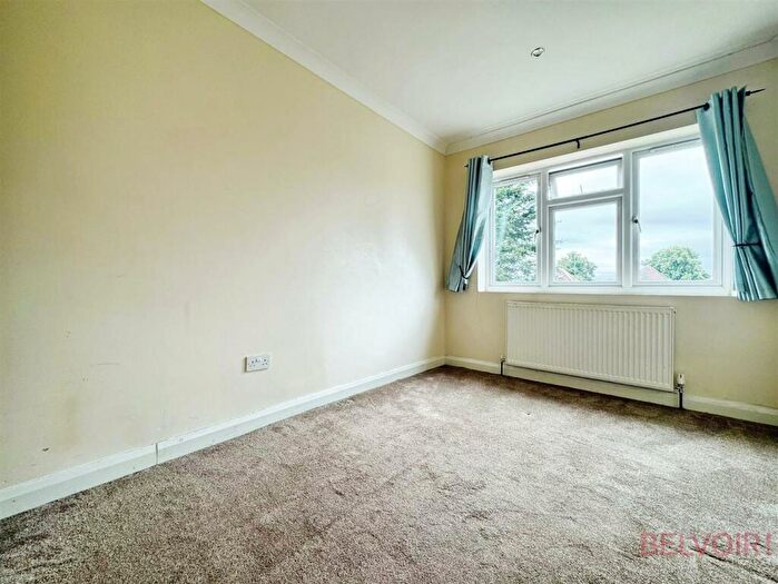 4 Bedroom Detached House To Rent In Newlyn Drive, Nottingham, NG8