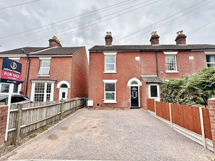 3 Bedroom End Of Terrace House For Sale In Hartlands Road, Fareham, PO16