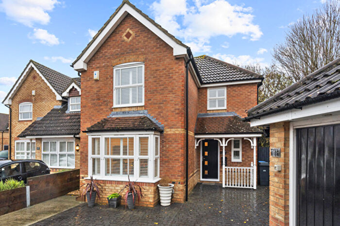 3 Bedroom Detached House For Sale In Doulton Close, Harlow, Essex, CM17