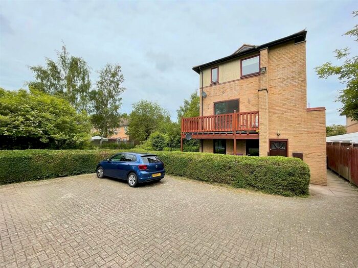 2 Bedroom Maisonette To Rent In Pickering Drive, Emerson Valley, Milton Keynes, MK4