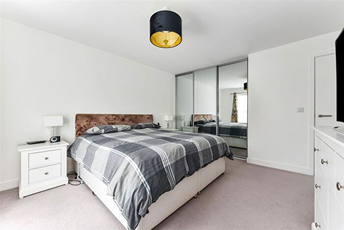 3 Bedroom Terraced House For Sale In Joseph Lancaster Lane, Chichester, PO19