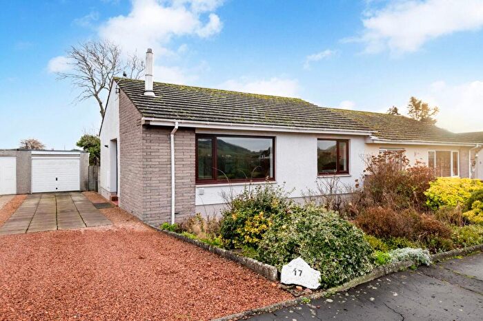 2 Bedroom Detached Bungalow For Sale In Lomond Place, Balmullo, St Andrews, KY16