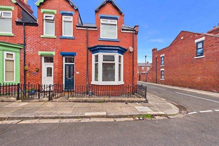 3 Bedroom End Of Terrace House For Sale In Neale Street, Sunderland, SR6