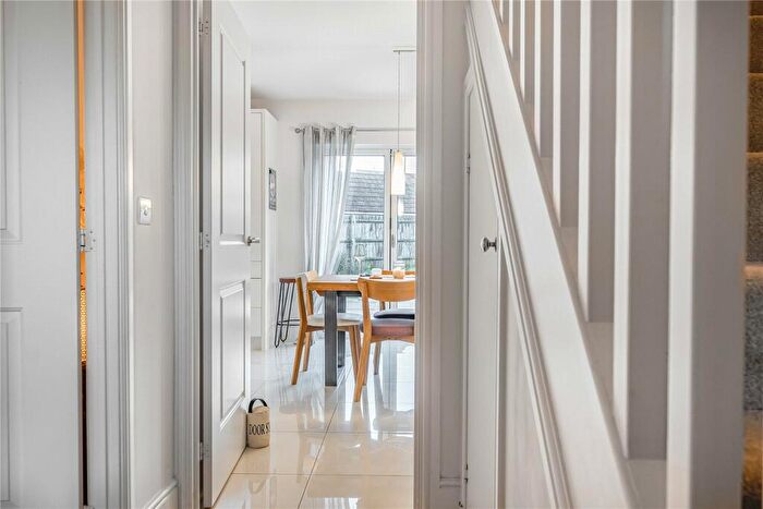 4 Bedroom Detached House For Sale In Pythouse Close, Badbury Park, Swindon, SN3