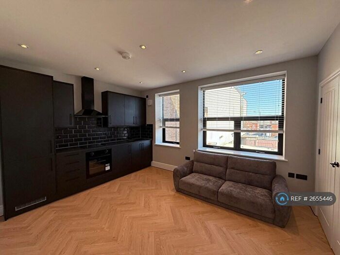 1 Bedroom Flat To Rent In Hall Gate, Doncaster, DN1