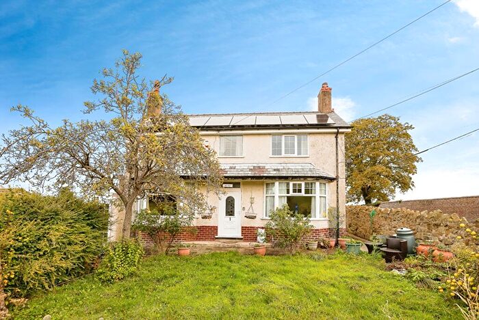 3 Bedroom Detached House For Sale In Ffordd Y Pentre, Nercwys, Clwyd, CH7