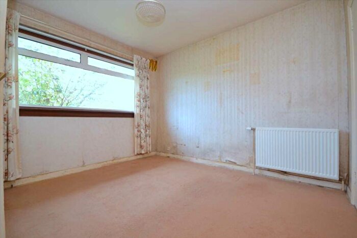 2 Bedroom Bungalow For Sale In Lomond Drive, Newton Mearns, Glasgow, G77