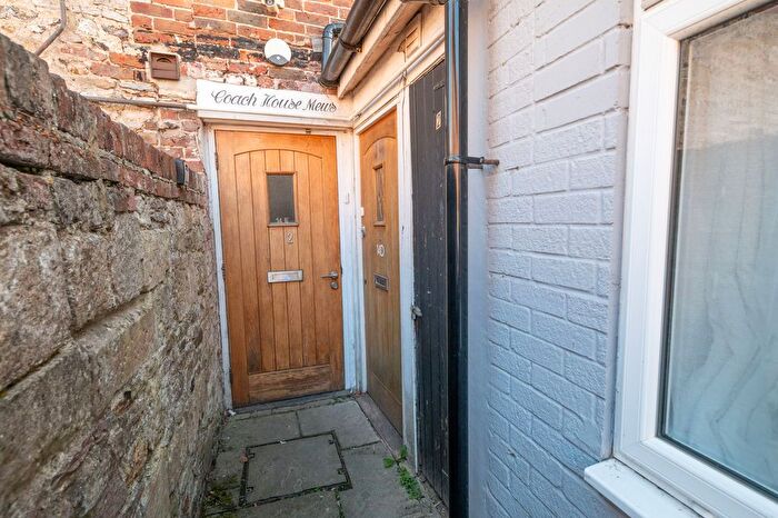 1 Bedroom Terraced House For Sale In East Street, Havant, PO9