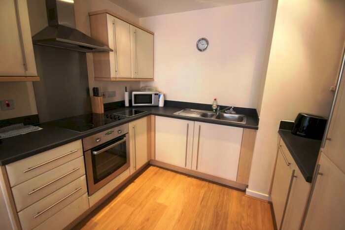 2 Bedroom Flat To Rent In ***Let Agreed***The Junction, Slough***Let Agreed***, SL2
