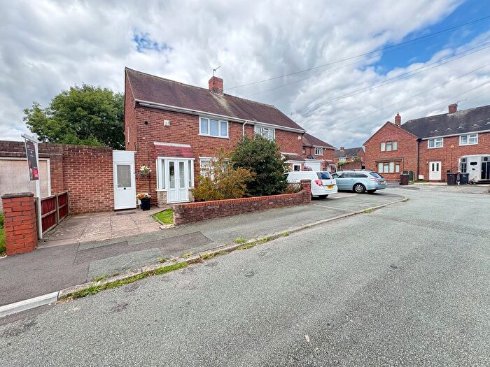 2 Bedroom Semi-Detached House For Sale In Thornley Close, Ashmore Park, Wednesfield, Wolverhampton, WV11
