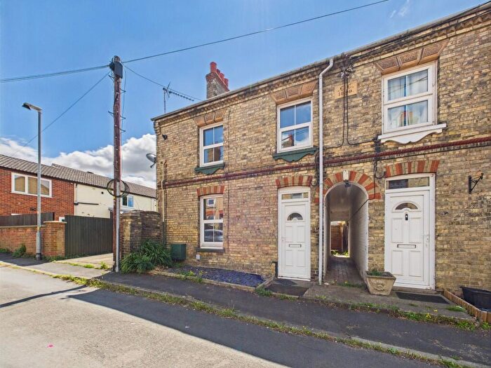 4 Bedroom Semi-Detached House For Sale In & Windsor Street, Downham Market, Norfolk, PE38