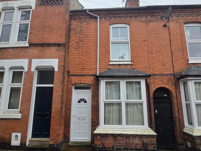 2 Bedroom Terraced House To Rent In Cradock Road, Leicester, LE2
