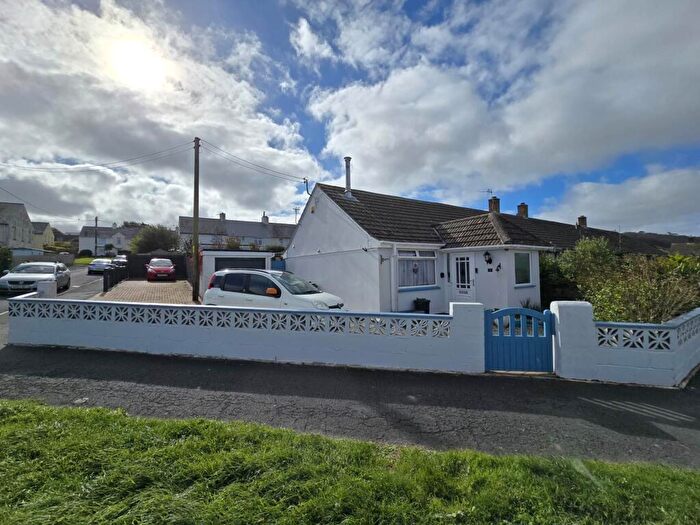 2 Bedroom Bungalow For Sale In Windsor Road, Northam, EX39