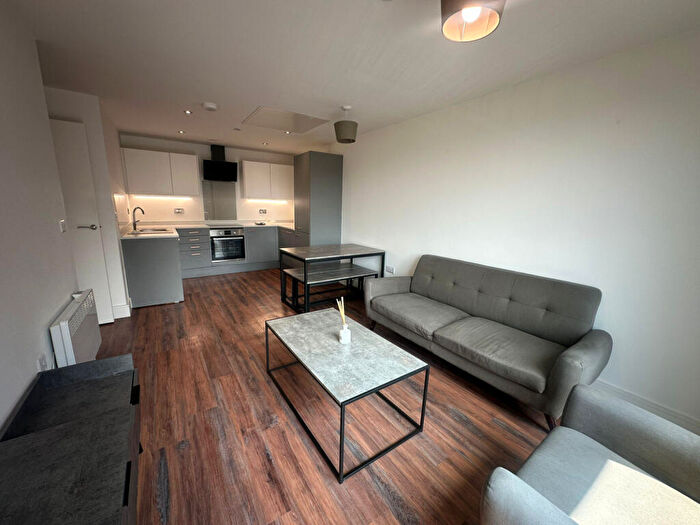 2 Bedroom Apartment To Rent In Chatham Street, Sheffield, South Yorkshire, S3