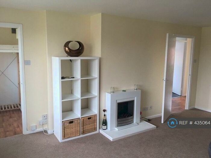 2 Bedroom Bungalow To Rent In Wyebank Road, Tutshill, Chepstow, NP16