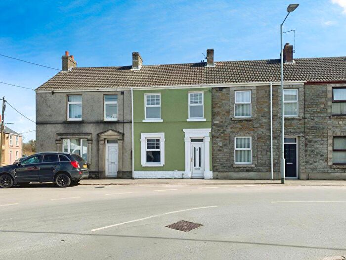 3 Bedroom House To Rent In Blodwen Terrace, Penclawdd, SA4