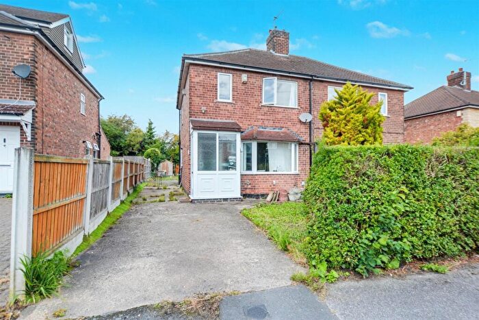 3 Bedroom House For Sale In Welwyn Road, Wollaton, Nottingham, NG8