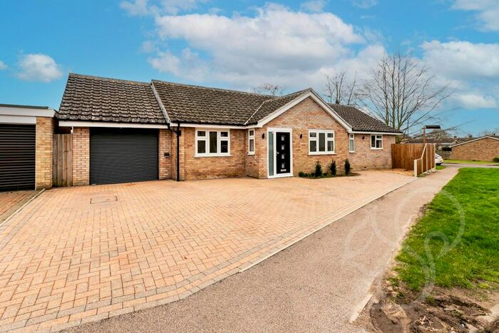 4 Bedroom Detached Bungalow To Rent In The Street, Capel St. Mary, Ipswich, IP9