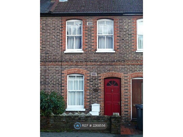2 Bedroom Terraced House To Rent In Walnut Tree Close, Guildford, GU1