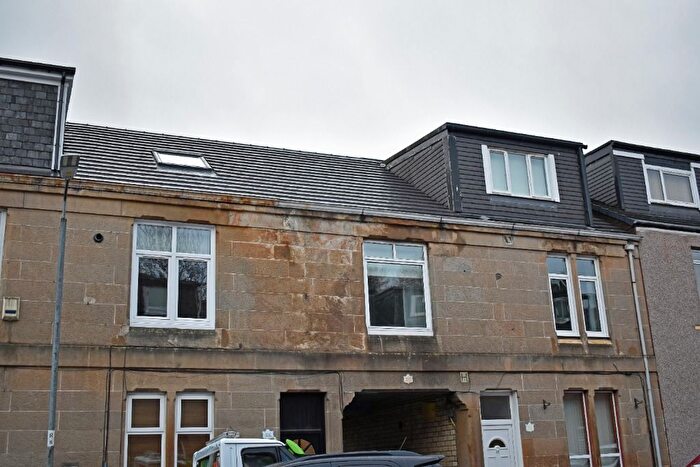3 Bedroom Flat To Rent In Wilson Street, Alexandria, West Dunbartonshire, G83