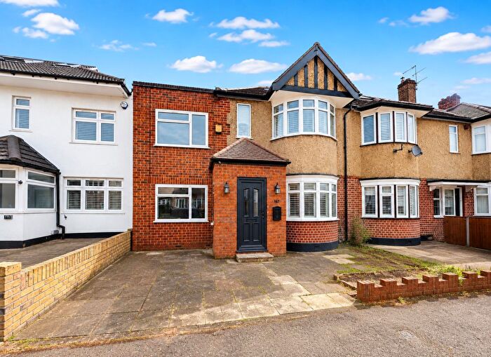 5 Bedroom Terraced House To Rent In Beverley Road, Ruislip, HA4