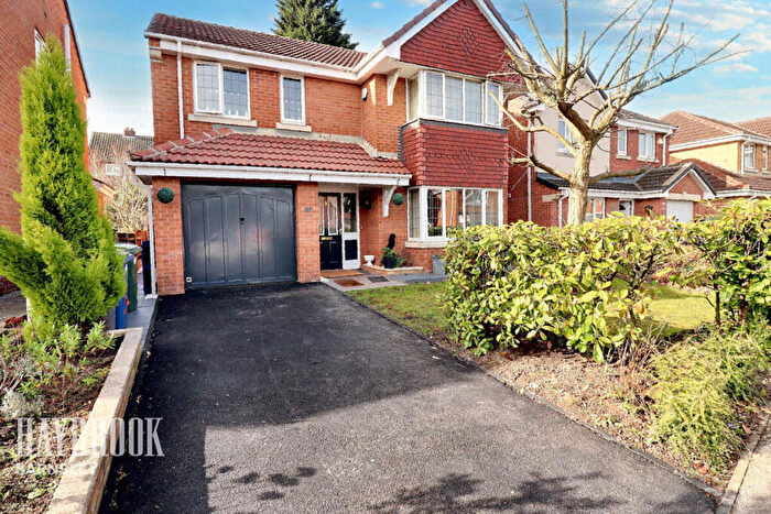 4 Bedroom Detached House For Sale In Hall Cross Avenue, Wombwell, S73