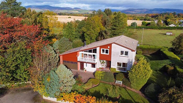 5 Bedroom Detached House For Sale In Merrydown, Inchbare, Brechin, Angus, DD9