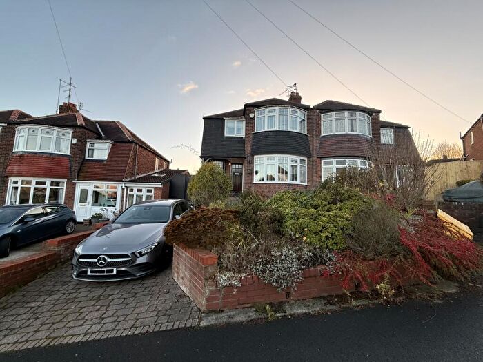 3 Bedroom Semi Detached House For Sale In Huntingdon Gardens, Sunderland, SR3