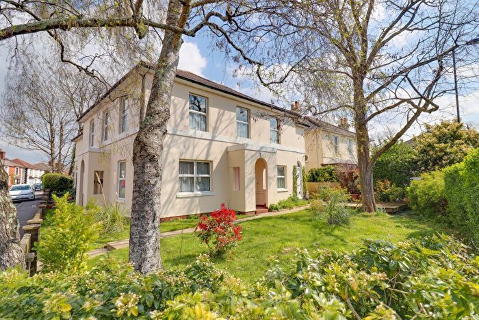 1 Bedroom Flat To Rent In Weston Grove, Woolston, SO19