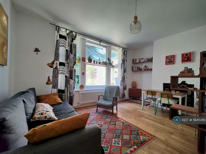 2 Bedroom Flat To Rent In Portland Rise, London, N4