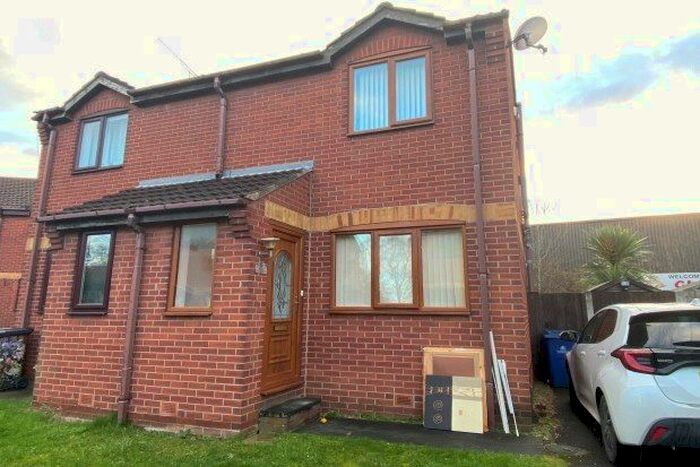 2 Bedroom Semi-Detached House To Rent In Bentley, Doncaster, DN5
