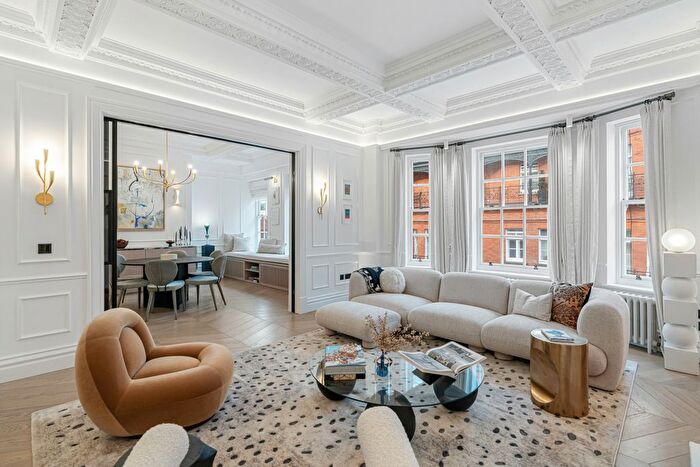 3 Bedroom Flat For Sale In Claridge House, Davies Street, Mayfair, London, United Kingdom, Mayfair, W1K