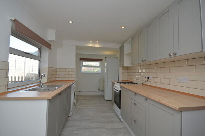 2 Bedroom House To Rent In Union Street, Kettering, NN16