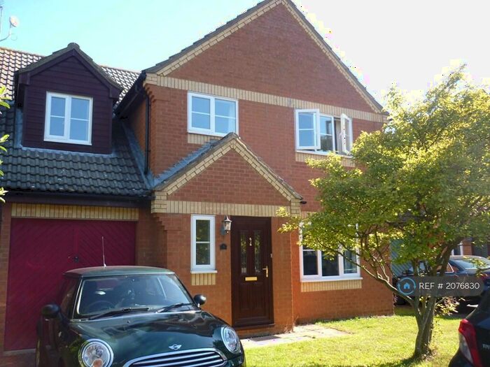 4 Bedroom Detached House To Rent In Sycamore Close, Cambridge, CB1